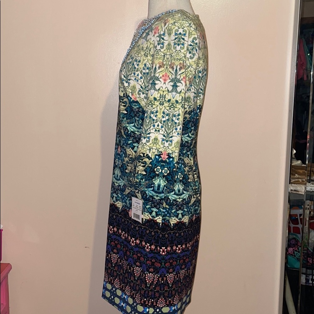 Taylor NWT Green Resort Floral Beaded V Neck Dress 6 Small Coastal Garden Party - Picture 11 of 15